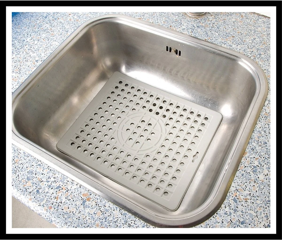 Gootsteenmat Rechthoek - 31x26cm - Rubber Mat Beschermt De Gootsteen Afwasbak En Het Servies Tegen Krassen En Beschadigingen. Past Ook In Een Vierkante Gootsteenbak