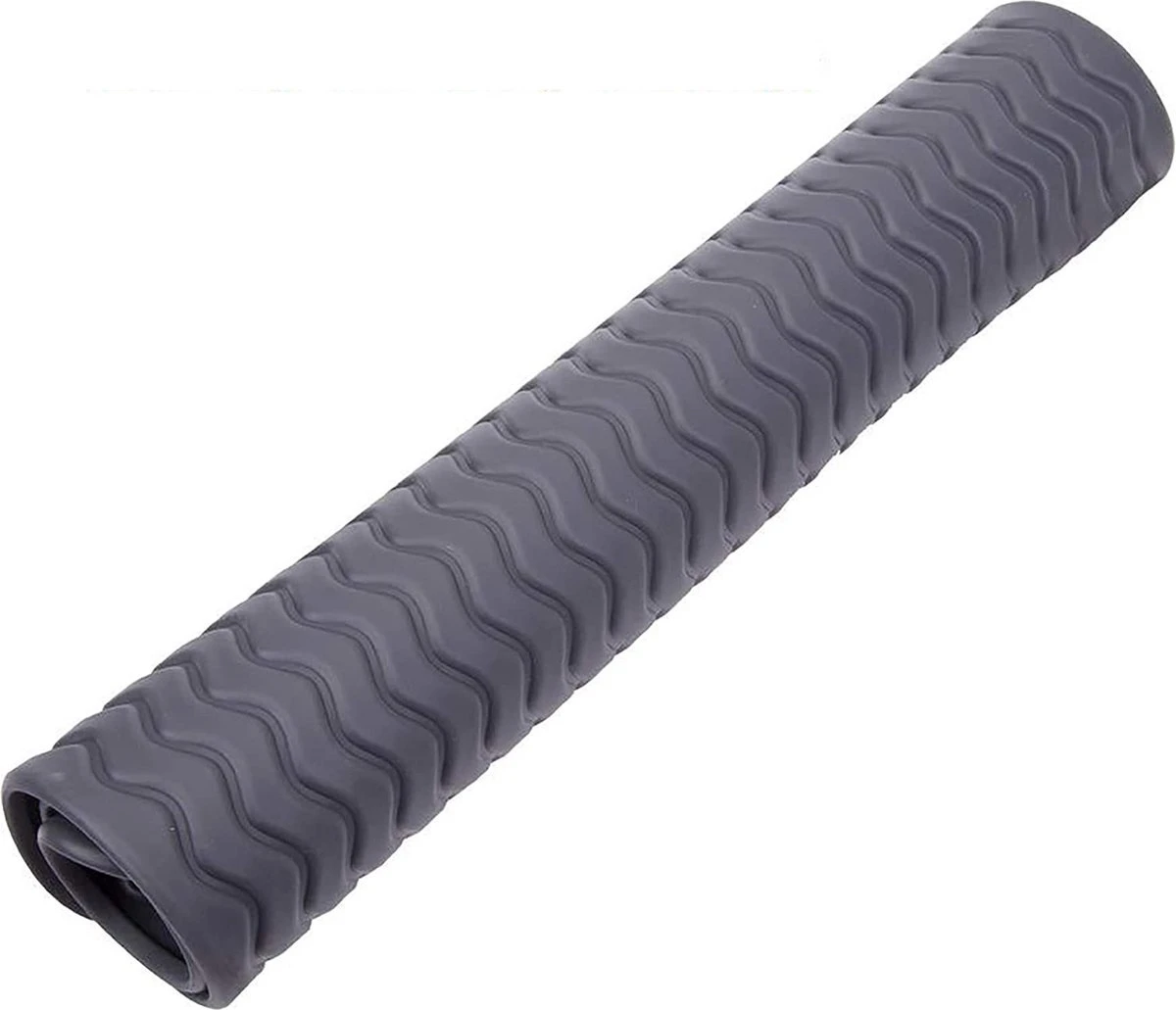 Merkloos Afdruipmat - Pannenonderzetter- Siliconen Mat - Zwart - 30 X 40 CM - Met Ophanggat - Hittebestendig - Afbeelding 3