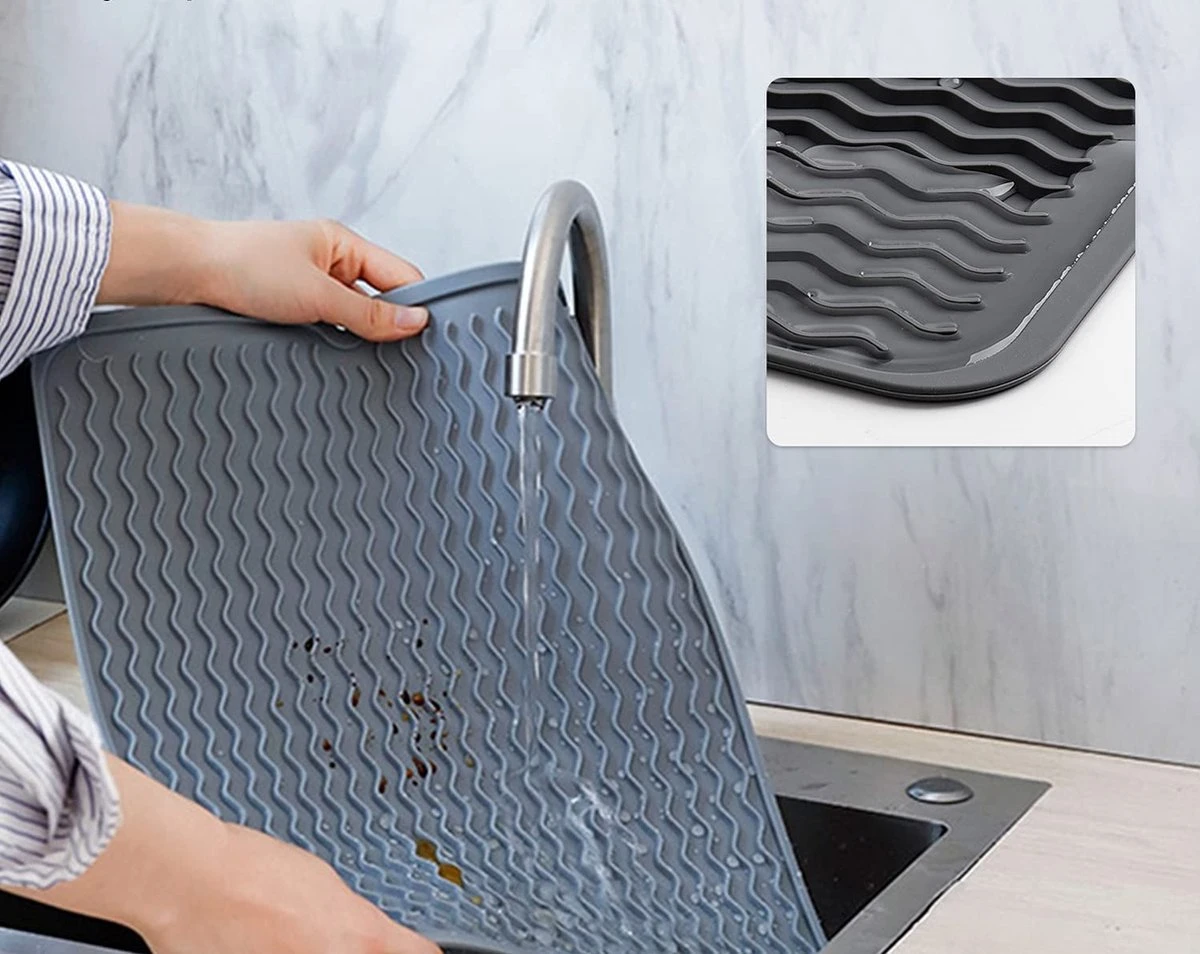 Merkloos Afdruipmat - Pannenonderzetter- Siliconen Mat - Zwart - 30 X 40 CM - Met Ophanggat - Hittebestendig - Afbeelding 4